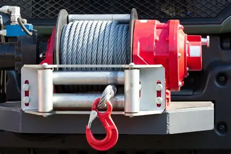 Heavy-duty winch on a JB recovery truck